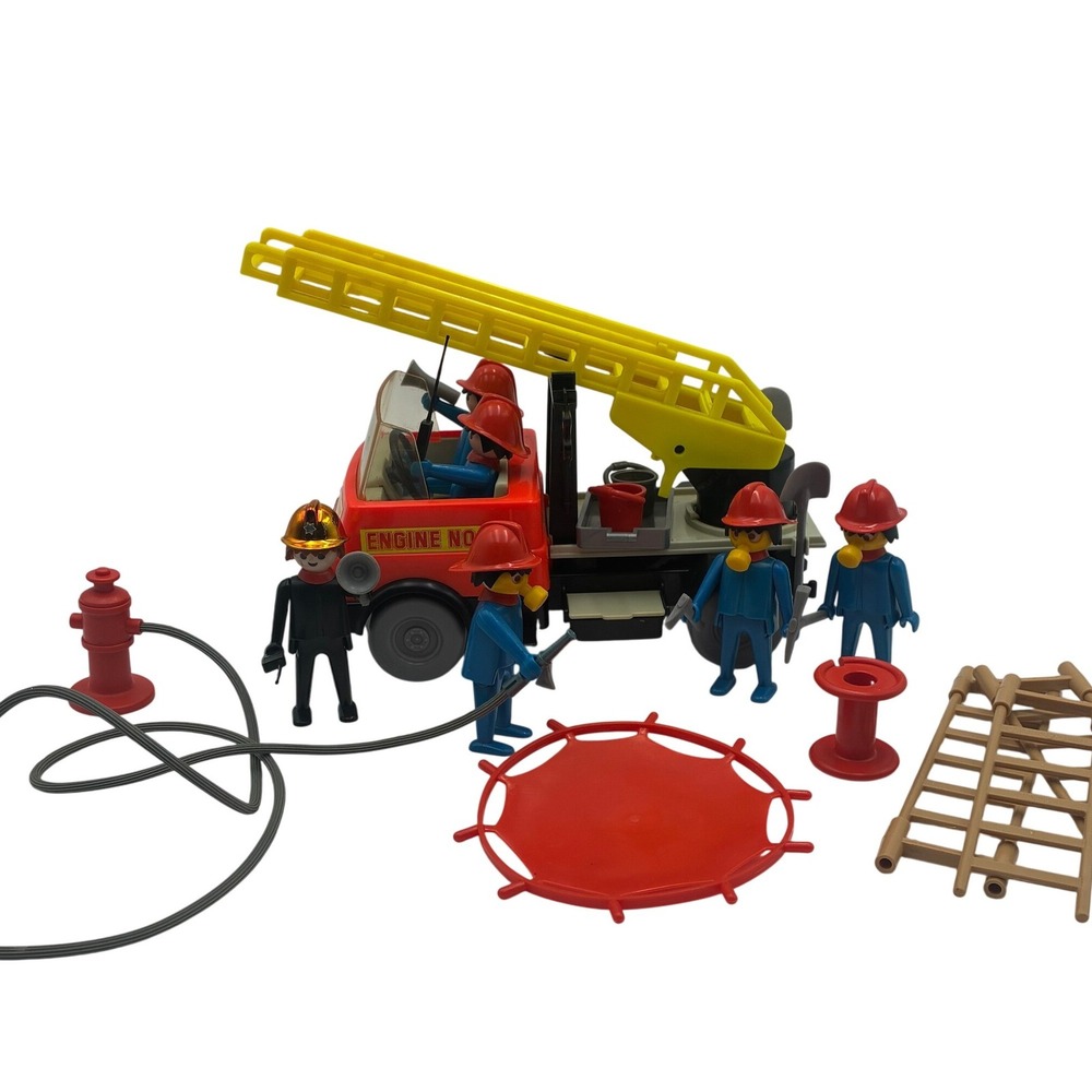 Vintage 1974 Playmobil Fireman Super Deluxe Set 1404 Engine No 7 Truck geobra